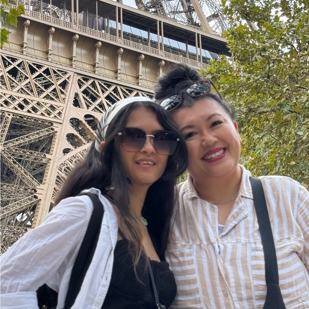 Meet your Posher, Angela and Eden